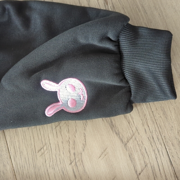 Black bunny hoodie - Picture 4 of 5